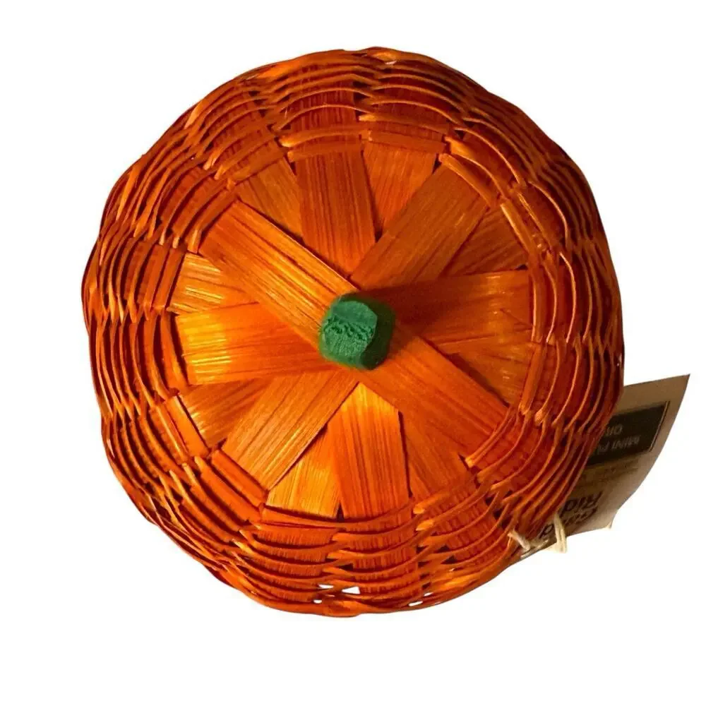 NOS Wicker Halloween Thanksgiving Orange Mini Pumpkin Woven Basket & Lid 3.5”